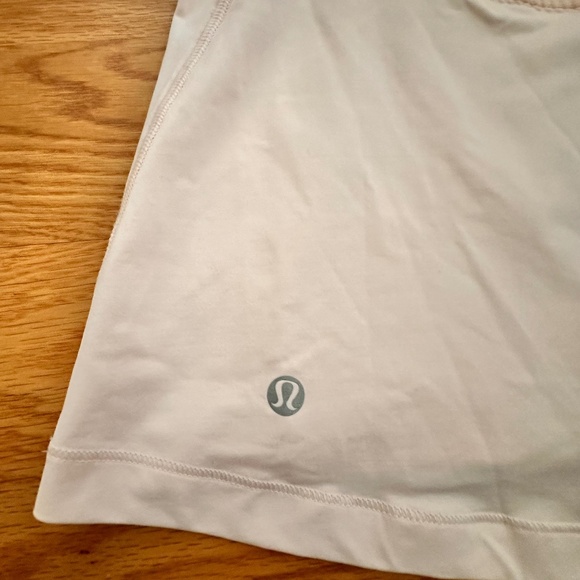 Lululemon Run: Make It Count Tank (8) - Picture 6 of 16